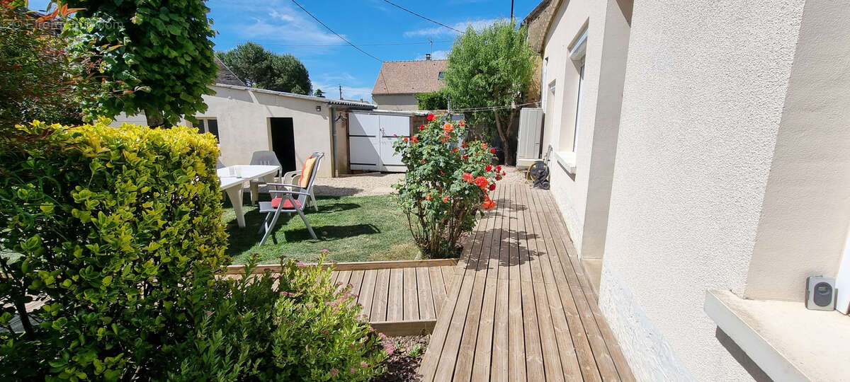 Maison à SAINT-SEROTIN