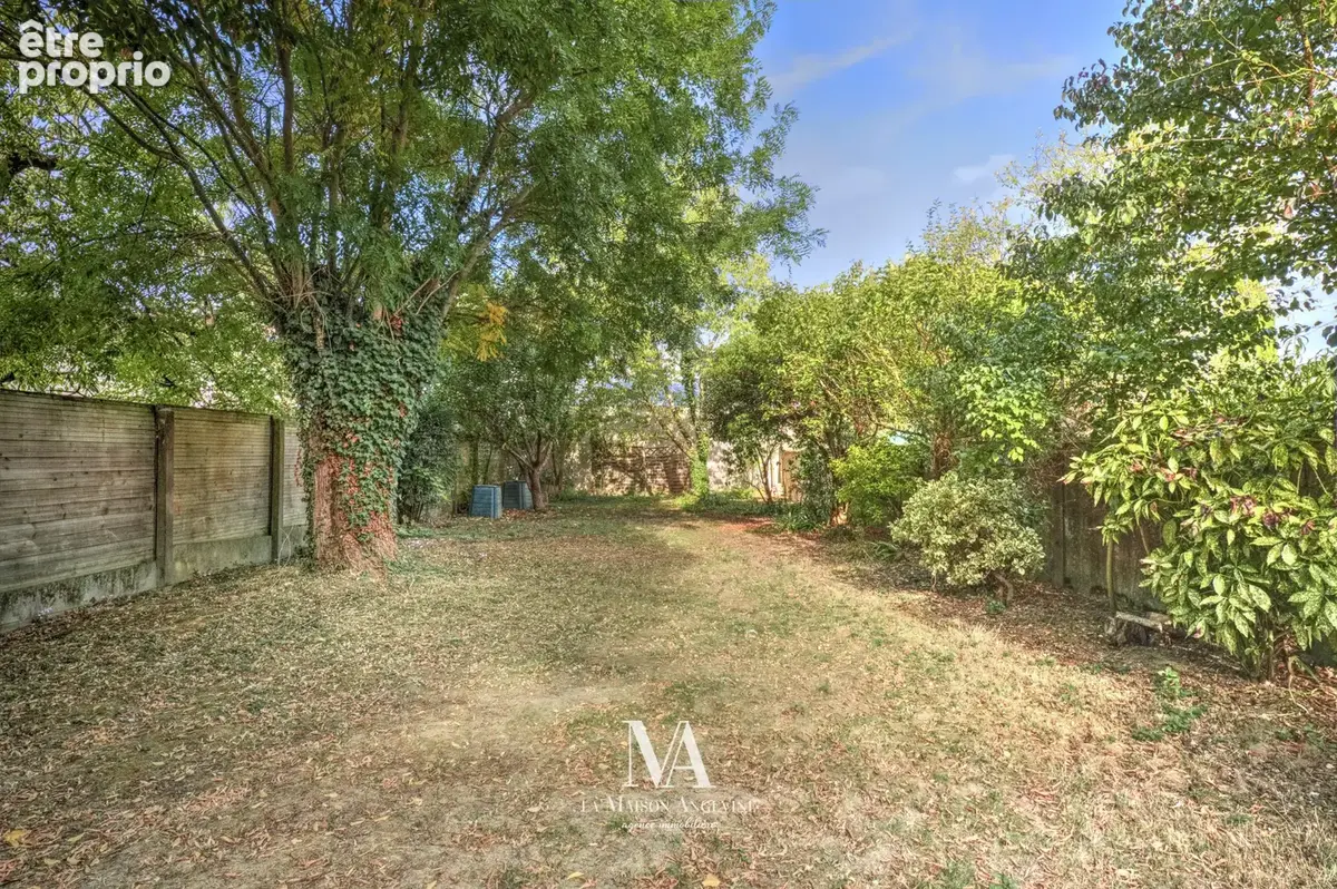 ANGERS EBLE, maison de 253m2 - photo 3