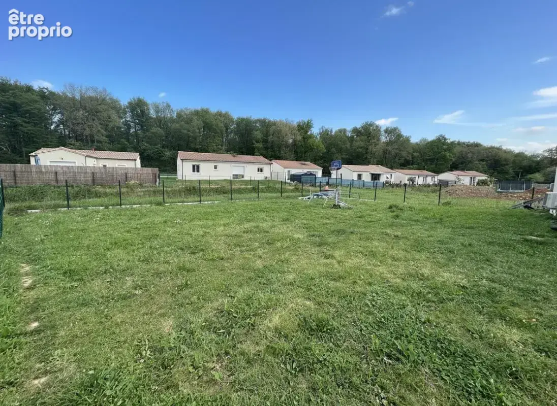 St julien l'ars - plain-pied - 4 chambres - garage - photo 12