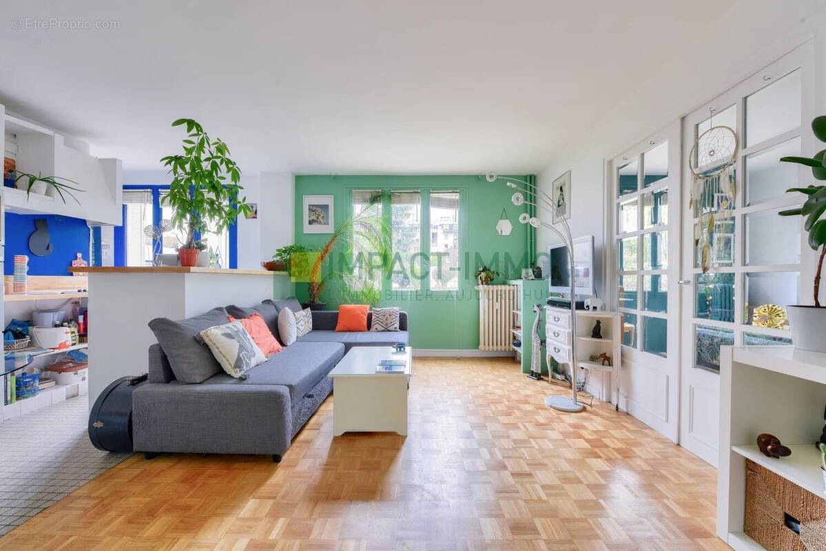 Appartement à CLICHY