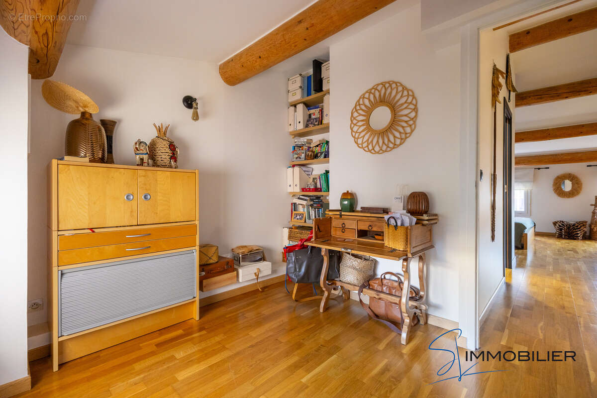 Maison à MARSEILLE-6E