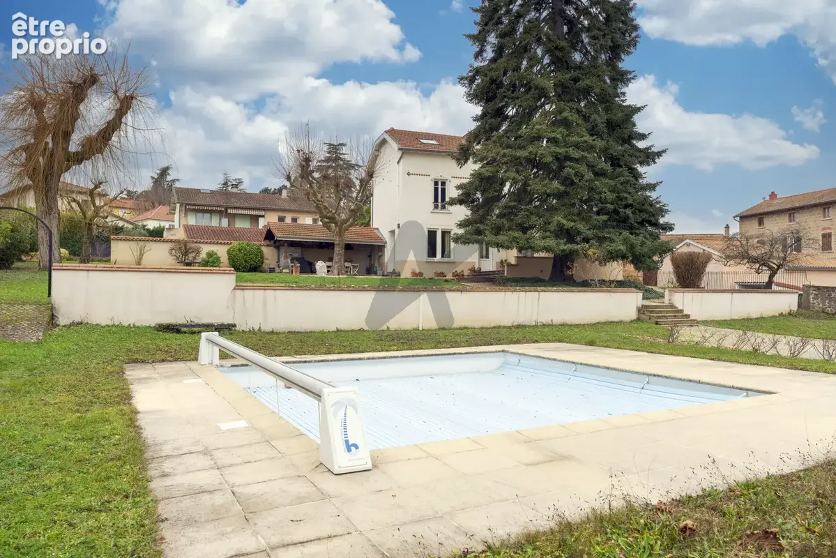 Saint-genis-les- ollieres-maison ancienne-215 m2 - photo 13