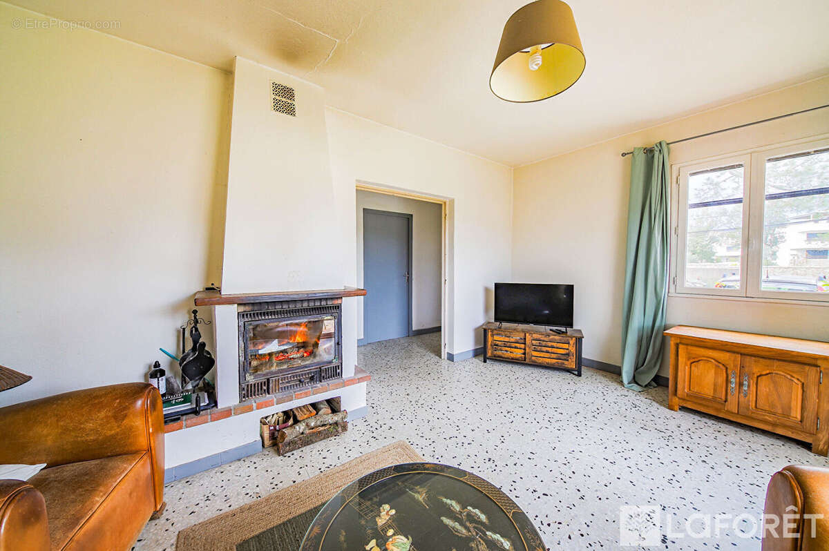 Maison 4 pièces 1100m² de terrain dans Porto-Vecchio - photo 3