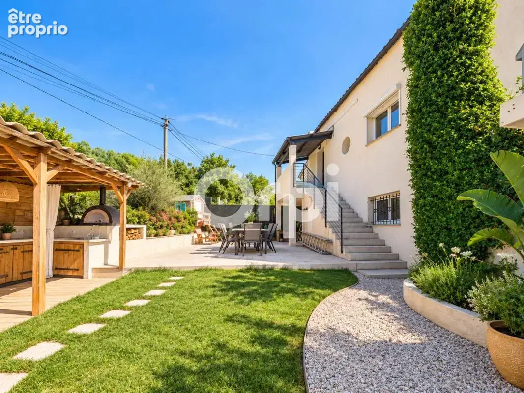 Sans vis-a-vis / calme - tres bon etat - jardin - photo 1