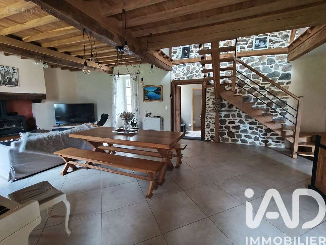 Maison 190 m² à Bettes  - photo 6