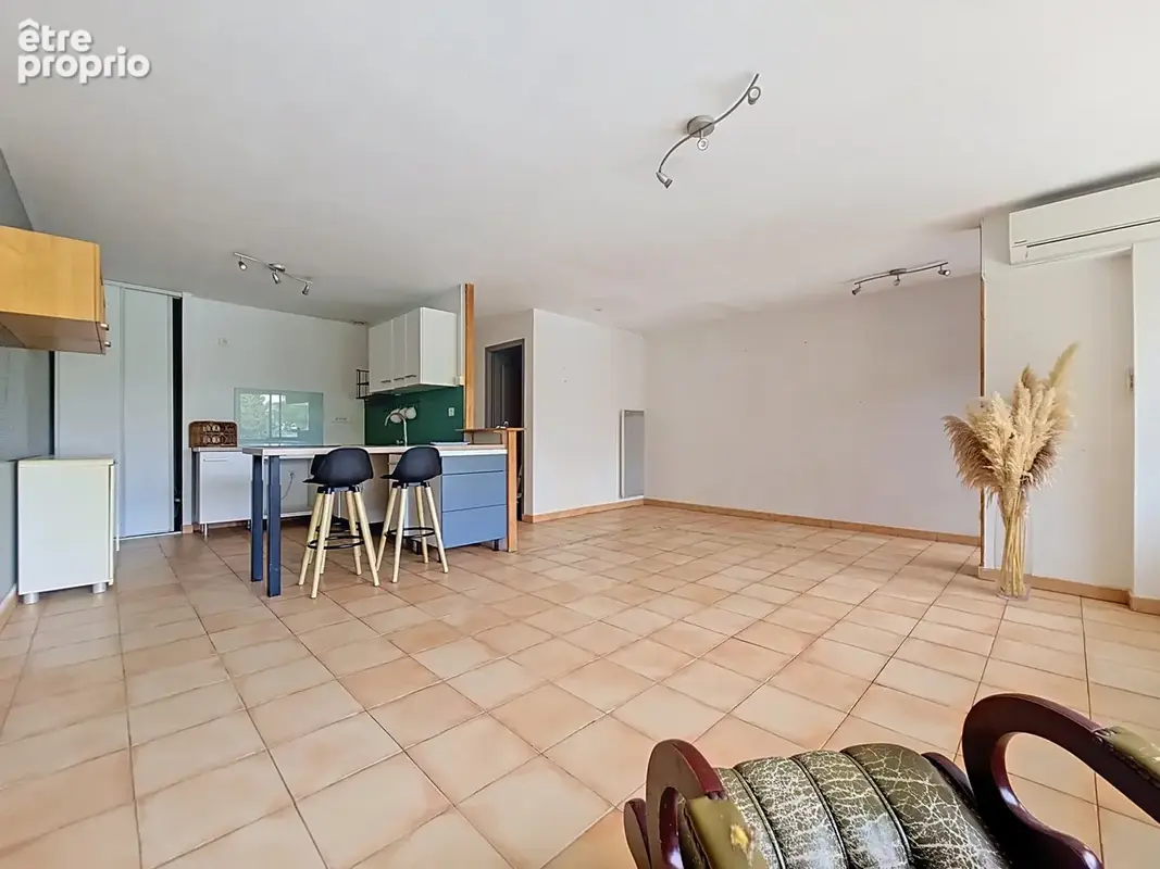 Appartement à LAVERUNE