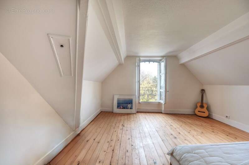 Maison à JUVISY-SUR-ORGE