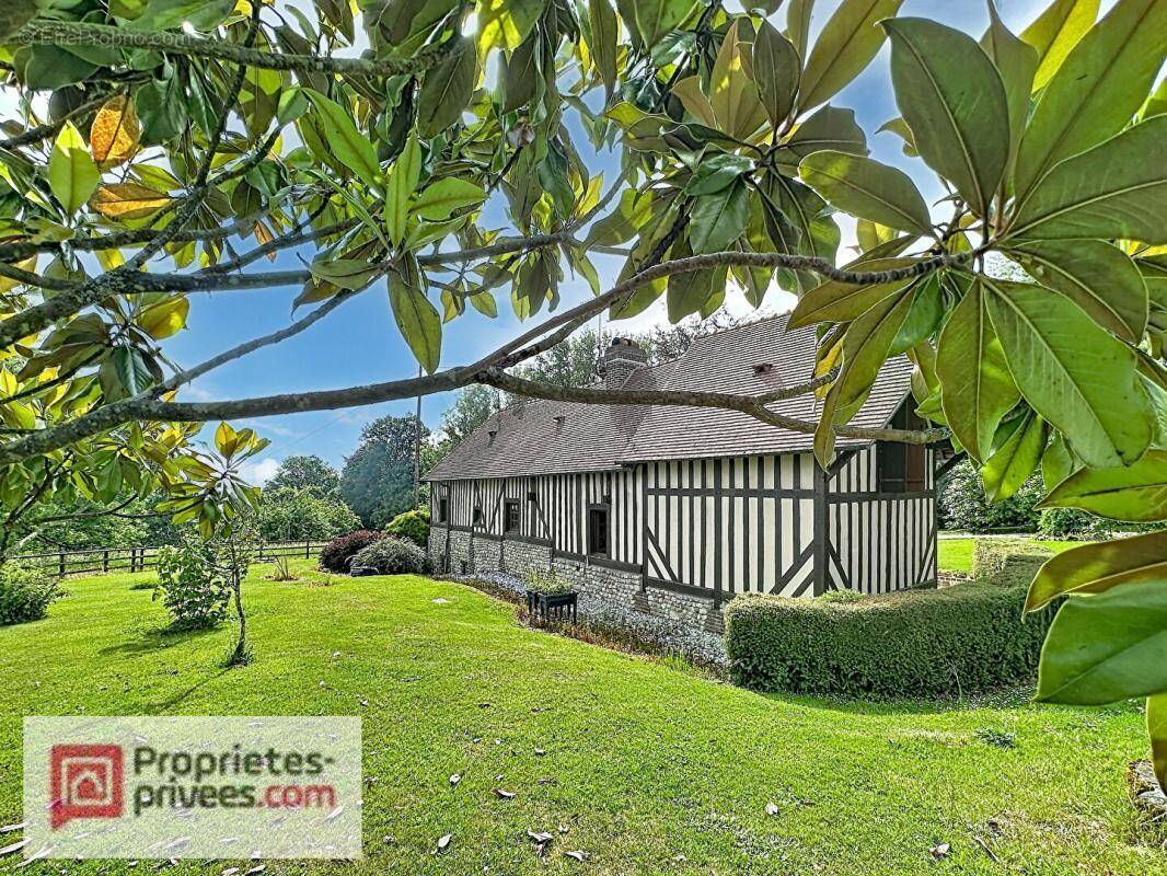 Maison à MANERBE