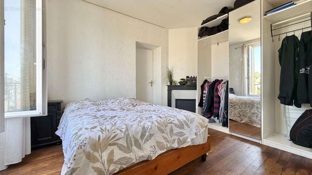 Appartement à CORBEIL-ESSONNES