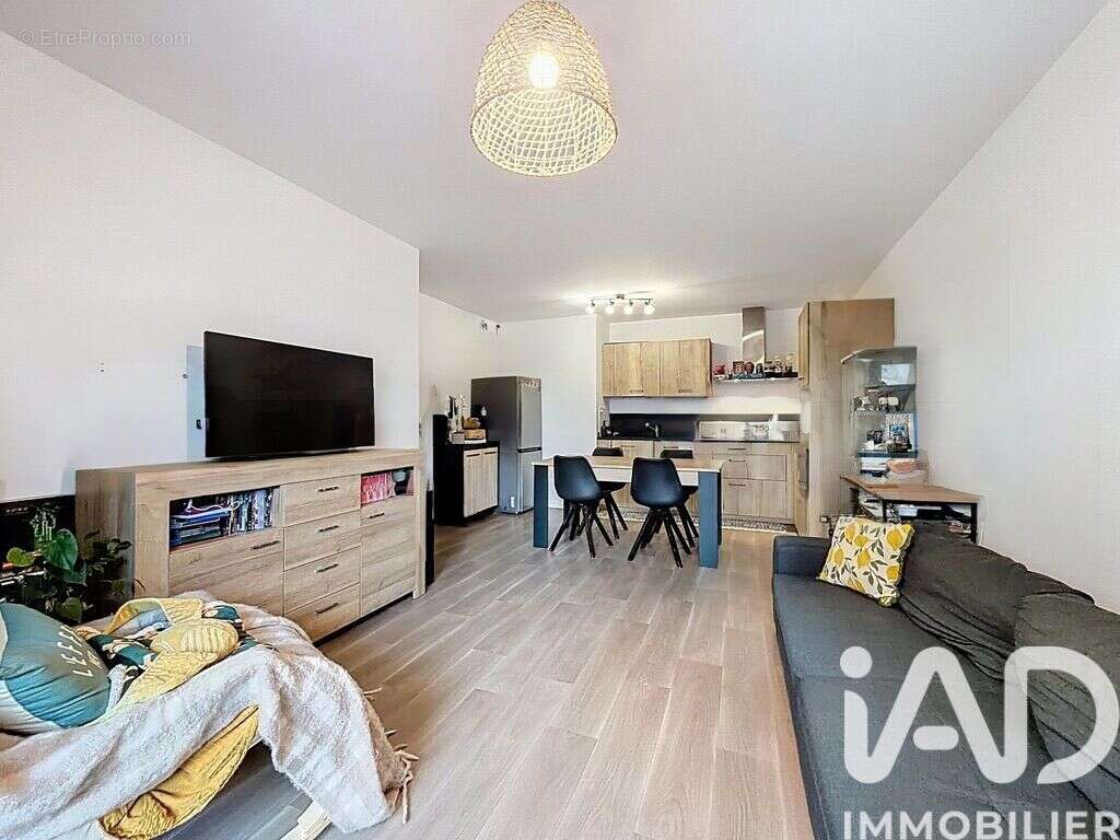 Photo 5 - Appartement à ROISSY-EN-BRIE