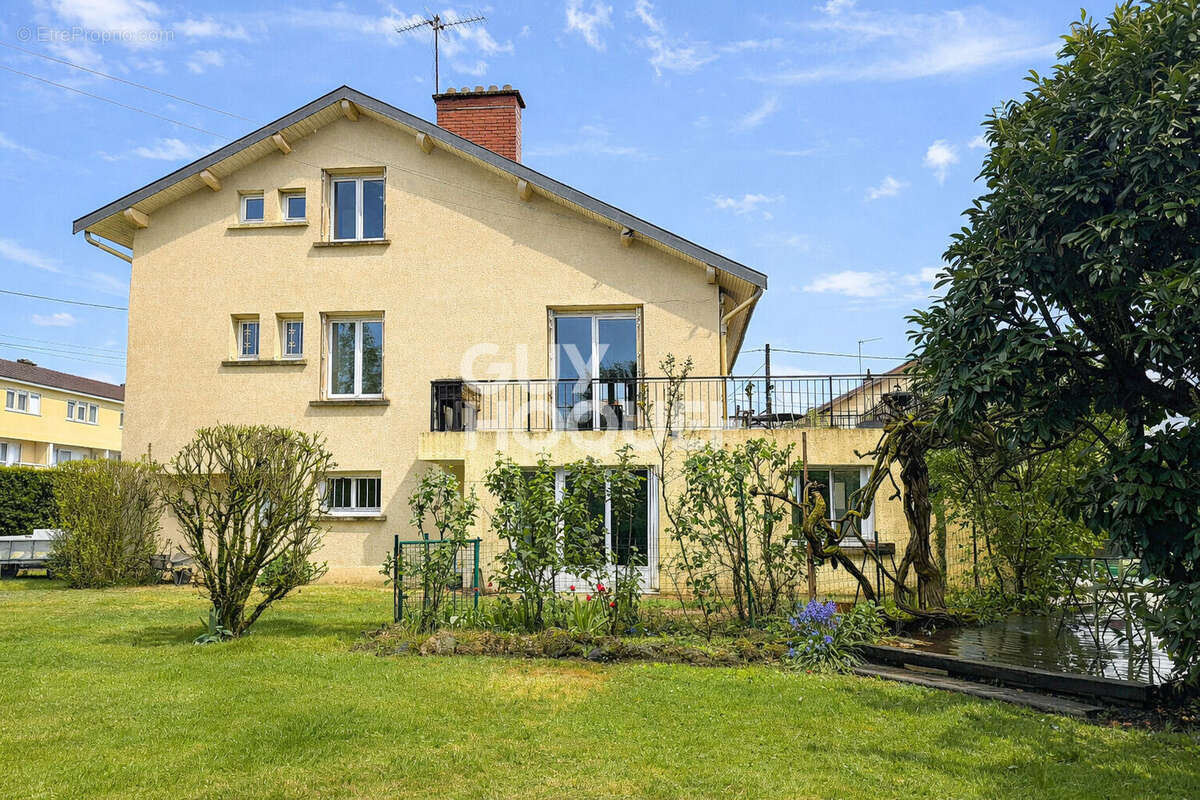 Maison à BOURG-EN-BRESSE