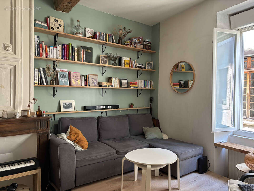 Appartement à GANGES