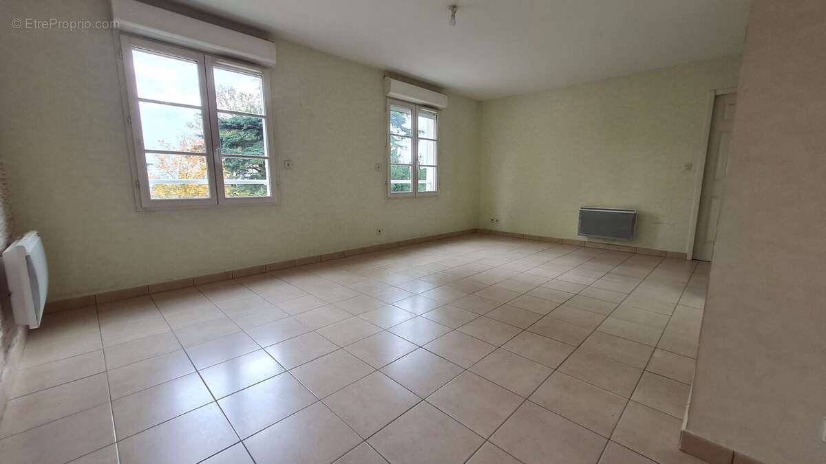 Appartement à GROSLAY
