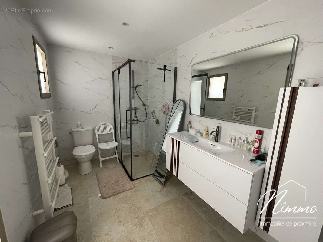 Appartement à NIMES