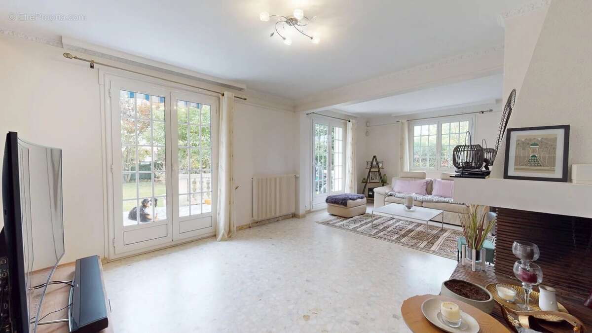 Maison à MONTFERMEIL