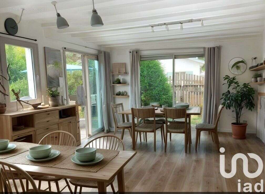 Photo 3 - Maison à LANTON