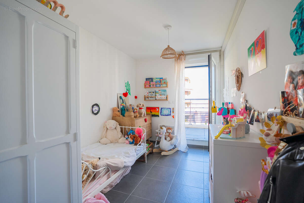 Appartement à MARSEILLE-7E