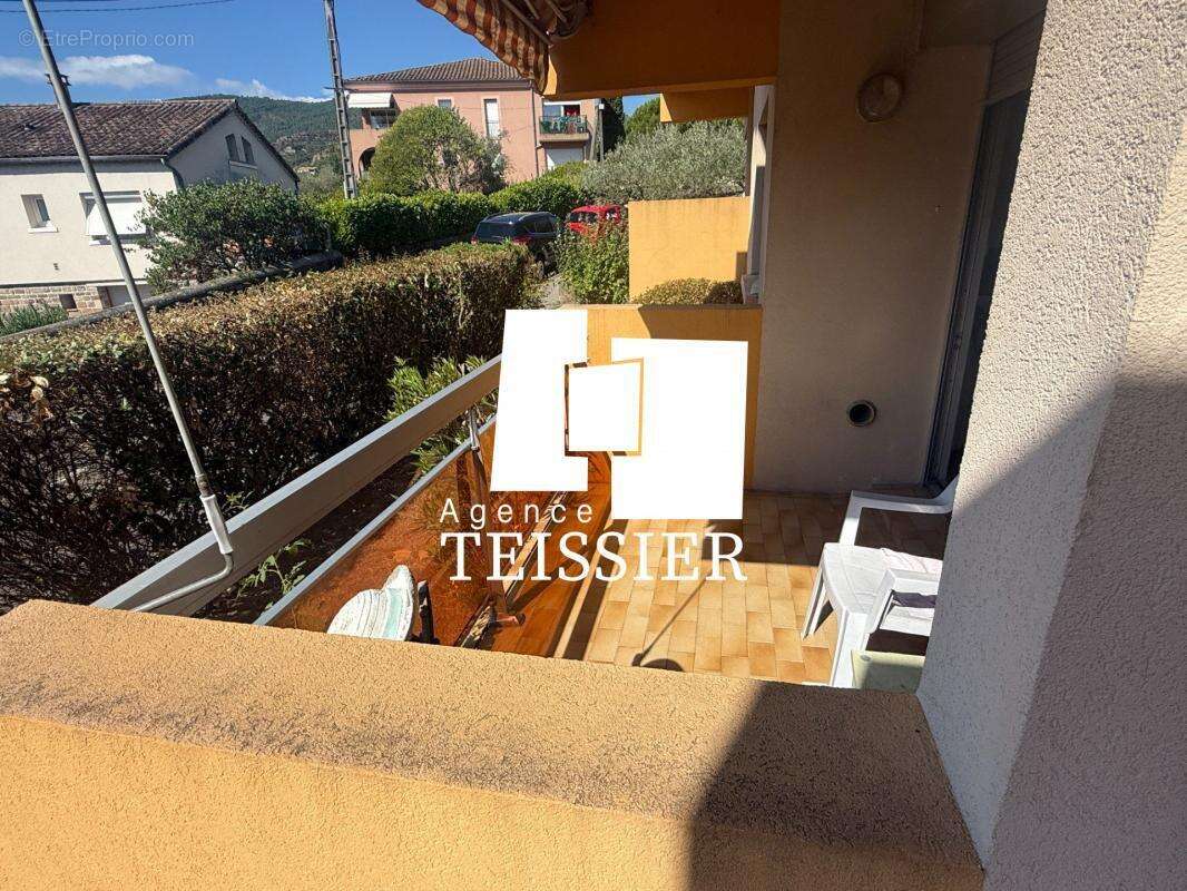 Appartement à LES VANS