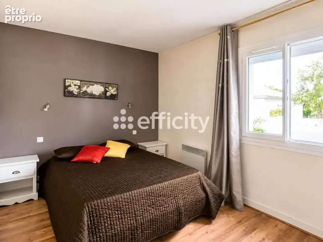Maison 4 pièces 103 m² à vendre à Semussac (17120) - photo 9