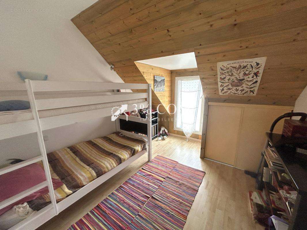 Maison à LA TURBALLE