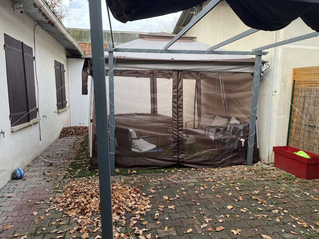 Maison à CLAYE-SOUILLY