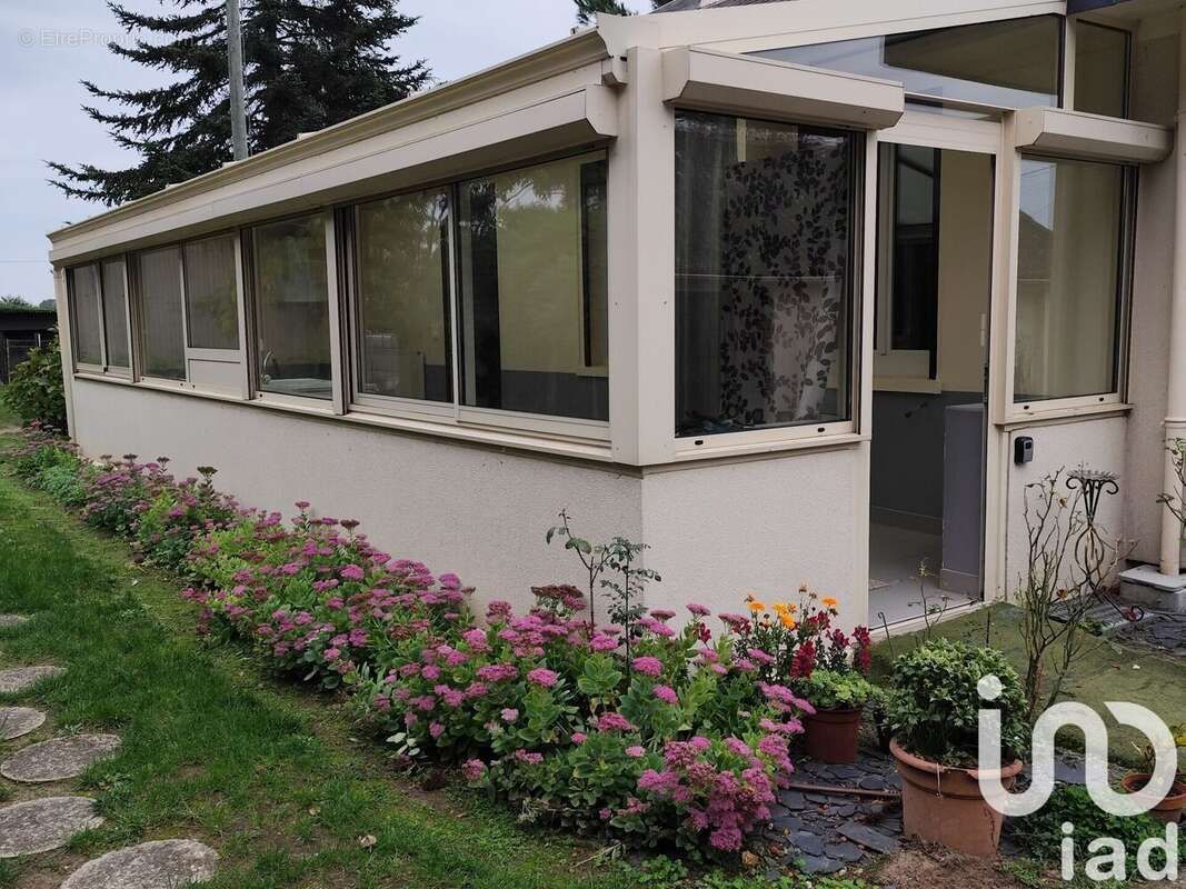 Photo 3 - Maison à LONGUE-JUMELLES