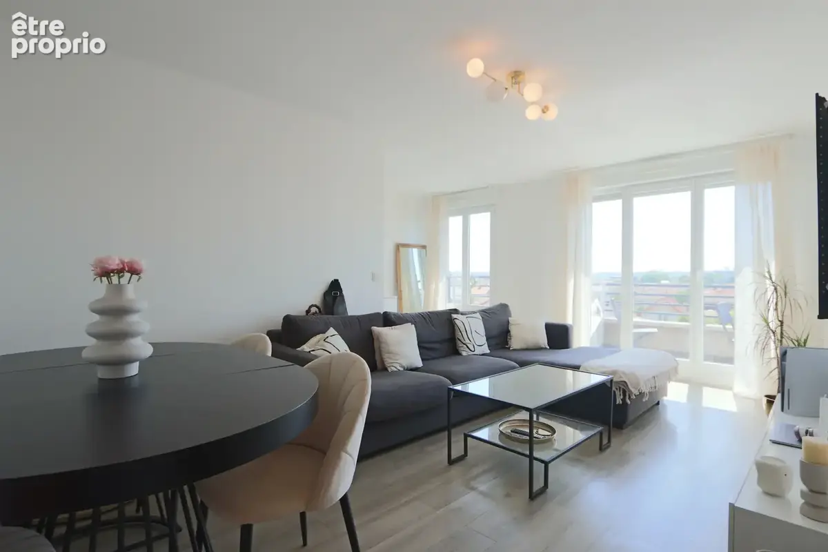 Appartement à LES PAVILLONS-SOUS-BOIS