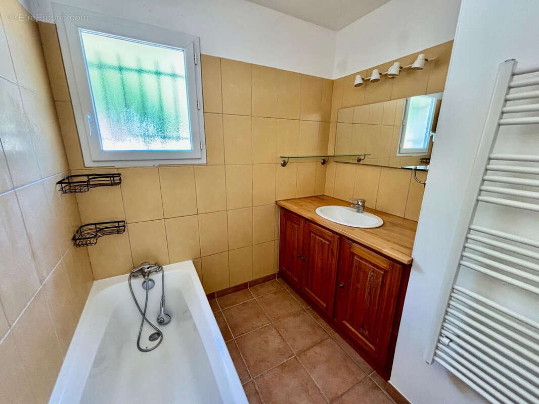 Proche grignan   villa  3  chambres avec grand terrain à colonzelle - photo 22
