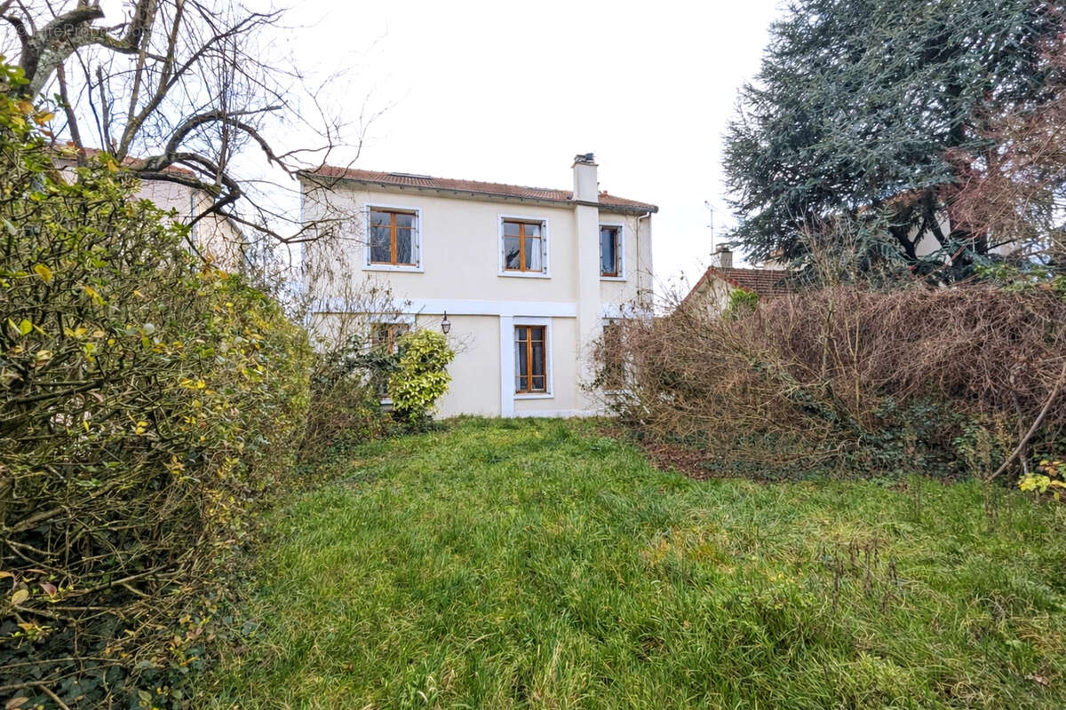 Maison à FONTENAY-SOUS-BOIS