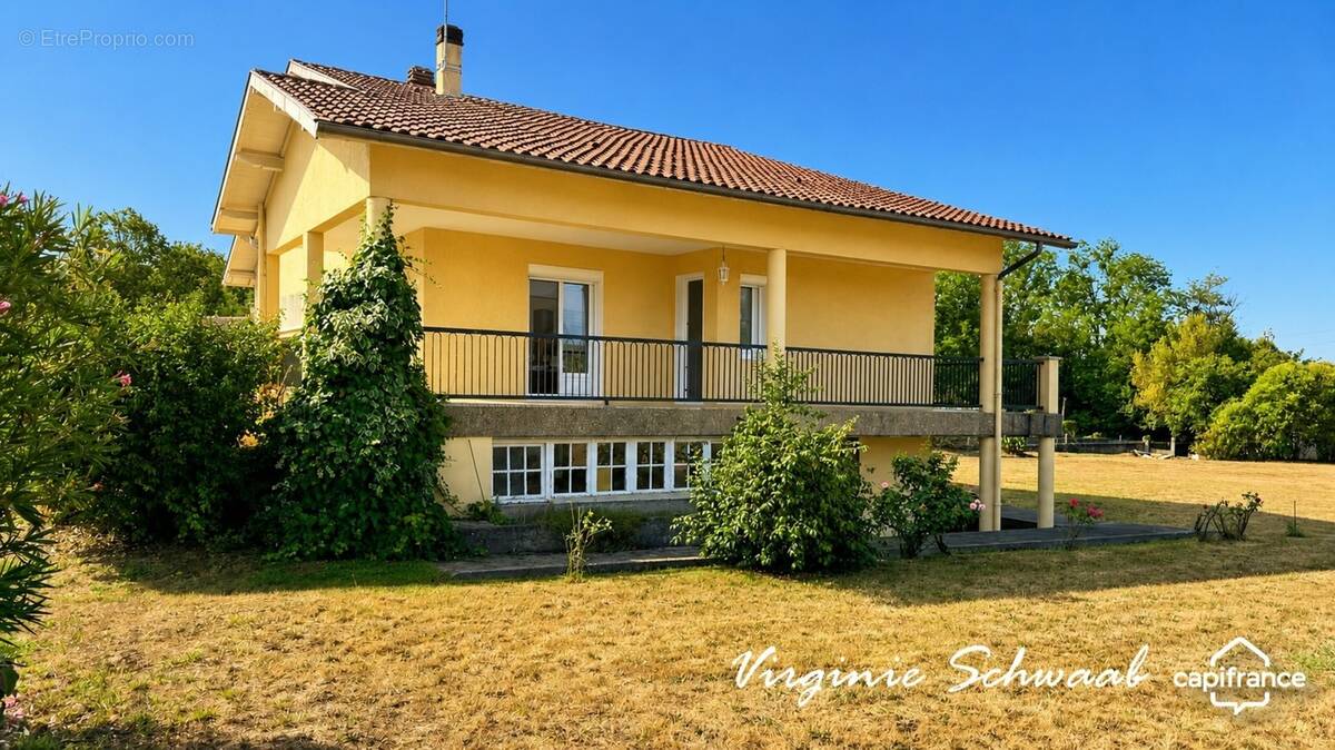 Maison à PUYOO