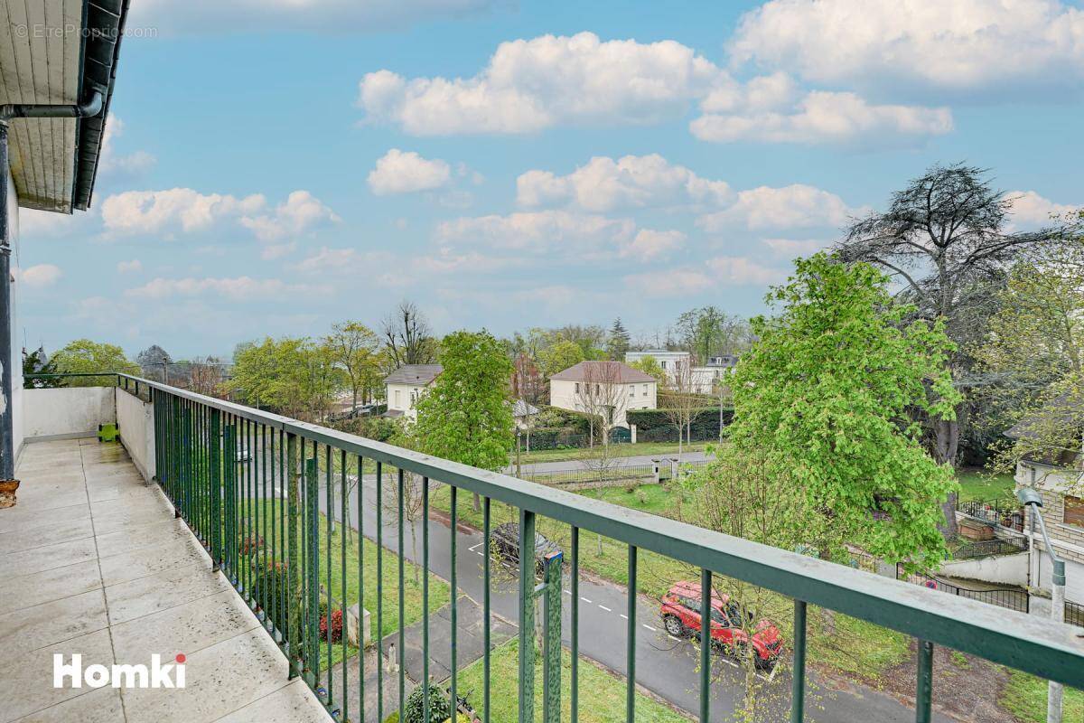 Appartement à MAISONS-LAFFITTE