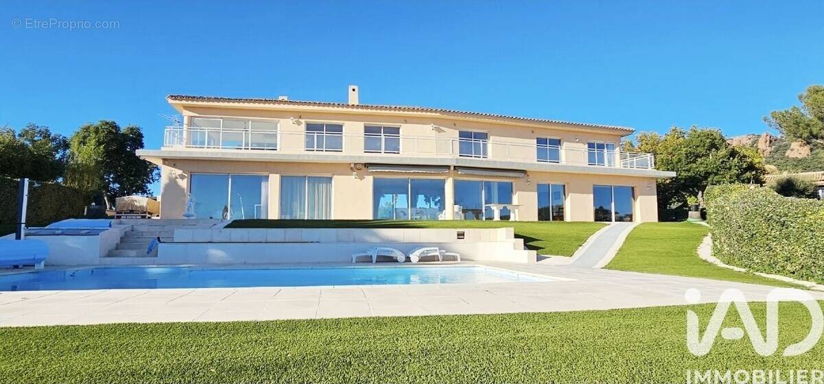 Photo 1 - Maison à LA SEYNE-SUR-MER