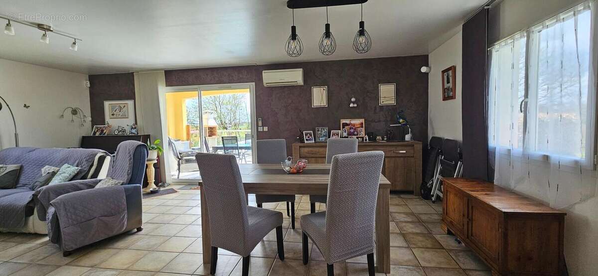 Photo 5 - Maison à MONCLAR-DE-QUERCY