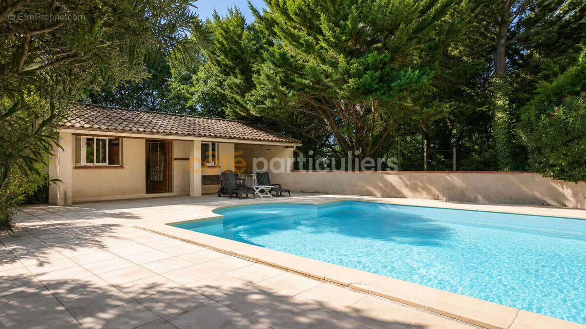 Maison d'architecte  de 250m2 à Ambres - photo 3