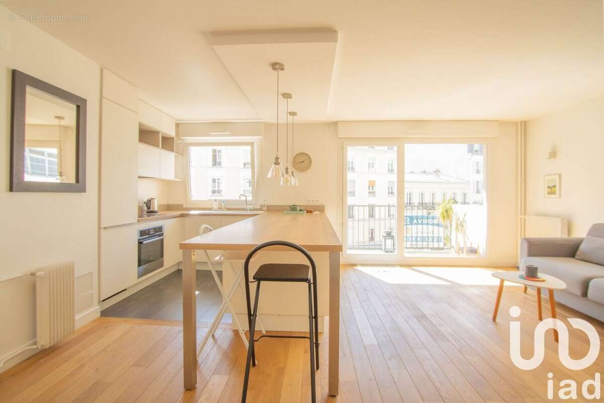 Photo 4 - Appartement à PARIS-18E