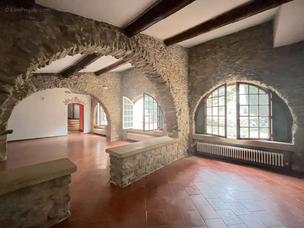 Maison à LANCON-PROVENCE