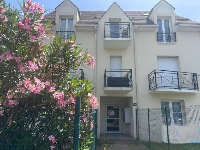 Appartement à PONTAULT-COMBAULT