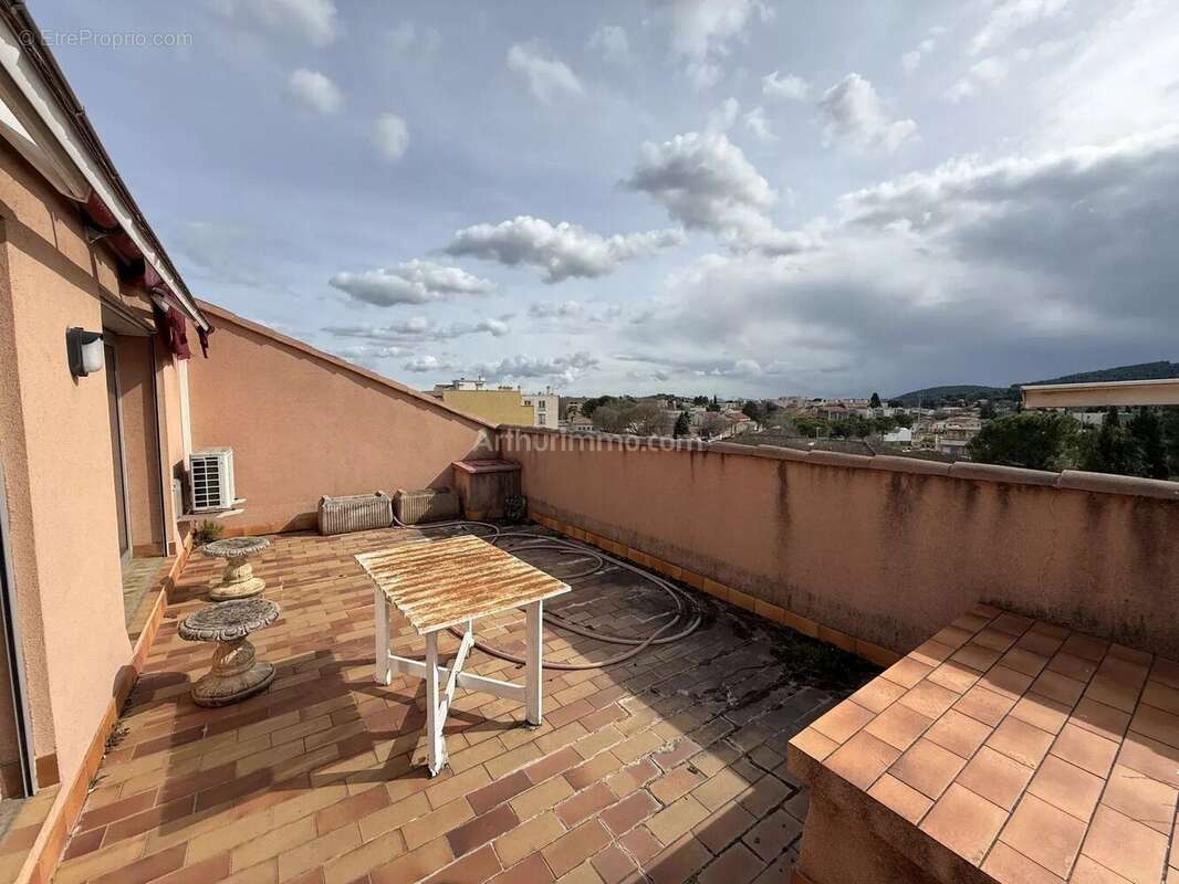 Appartement à DRAGUIGNAN