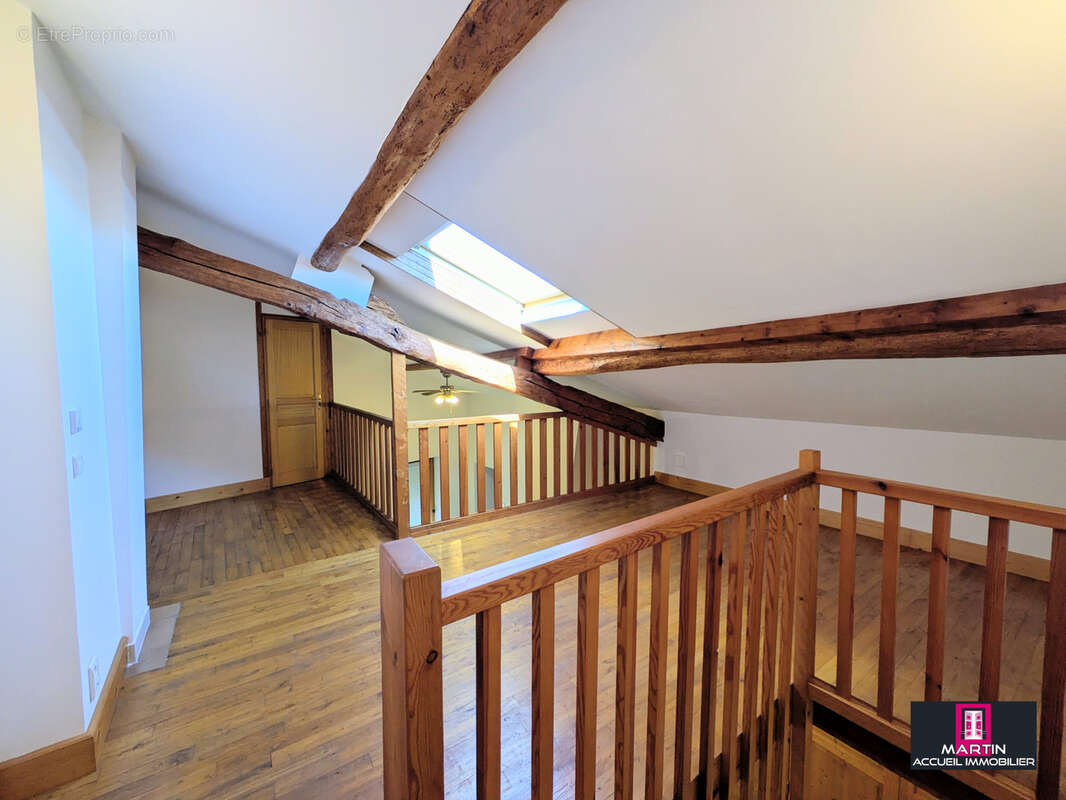 Appartement à SEYSSES