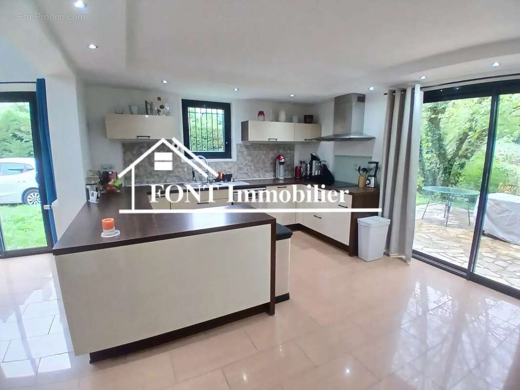 Maison à SAINT-CHAMOND