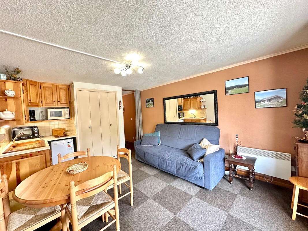   - Appartement à PRADES