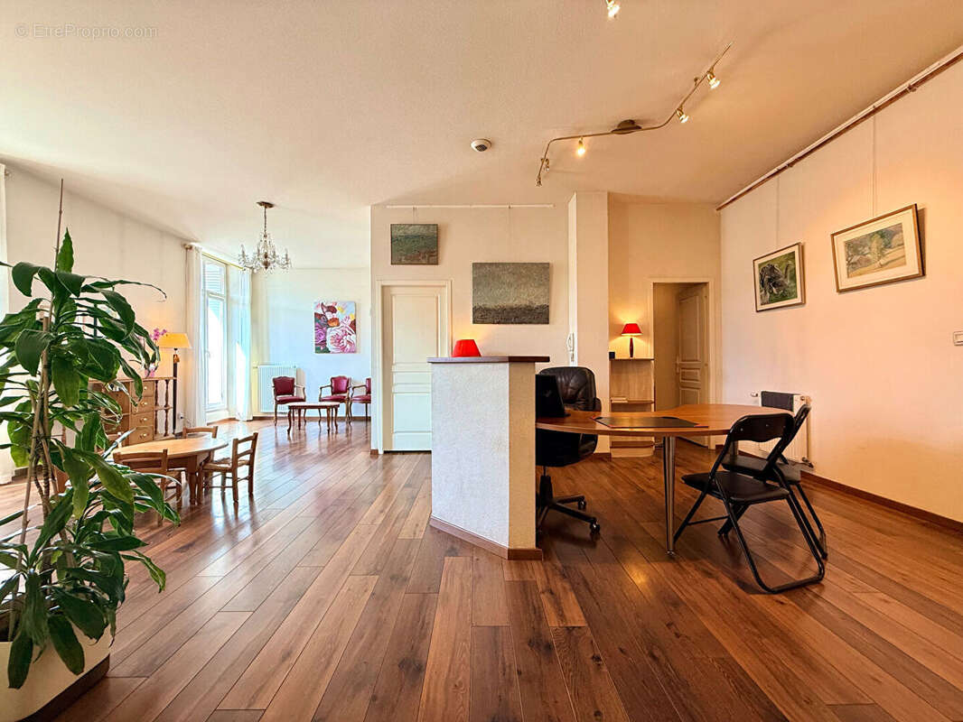 Appartement à AIX-LES-BAINS