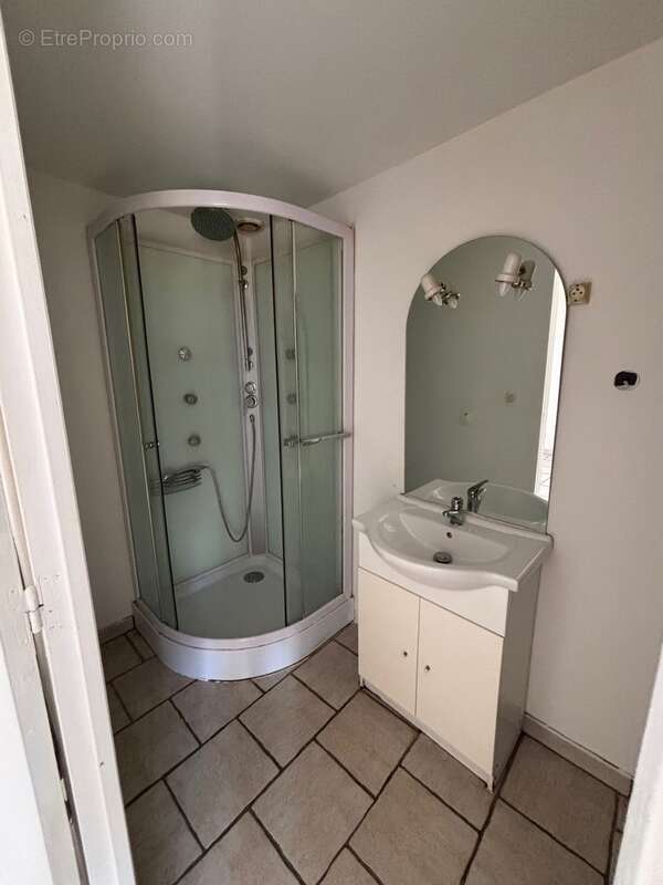 Maison à vendre 2 pièces LA CHARITE SUR LOIRE (58) - photo 5