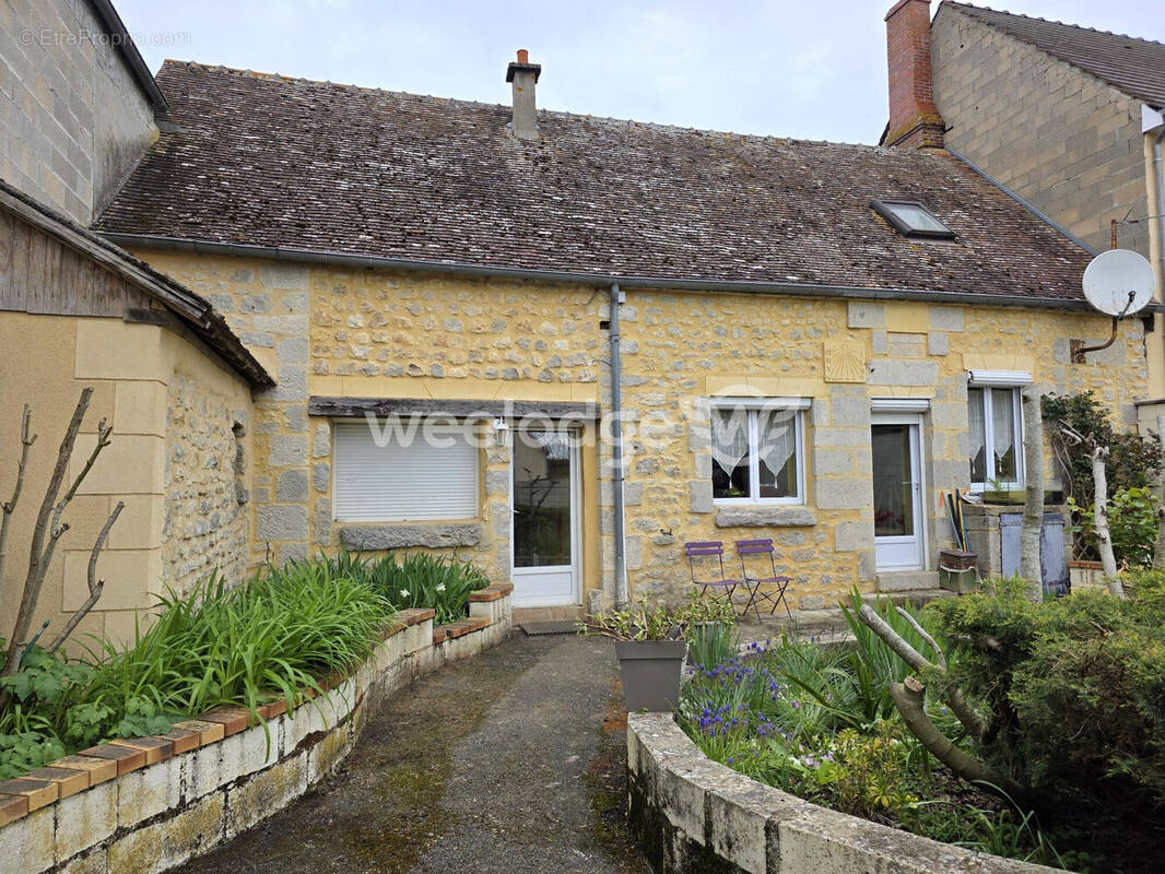 Maison à BEAUVILLIERS
