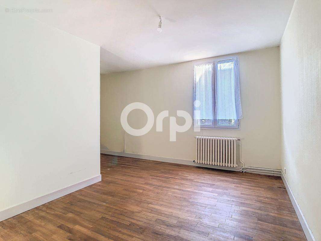 Maison à LA BACHELLERIE