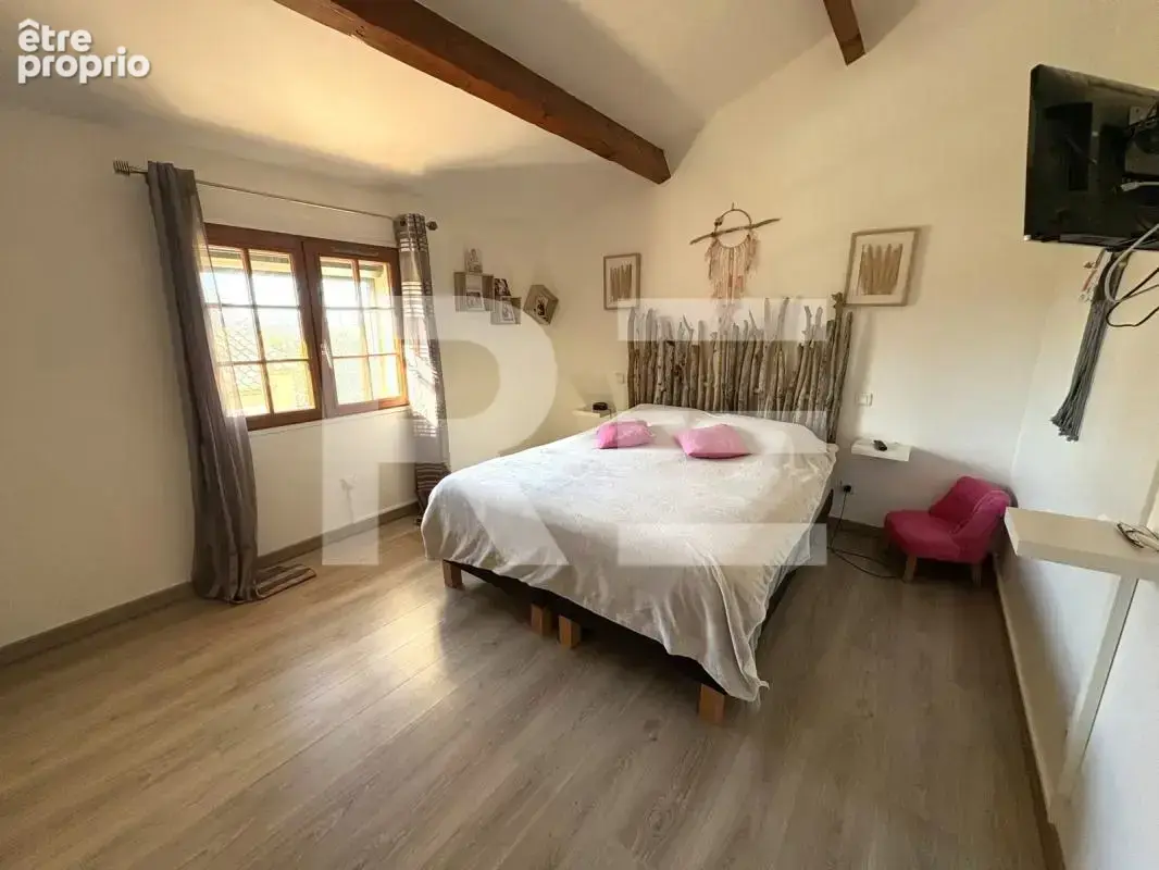 A vendre maison de 130 m² avec piscine sur generac - photo 11