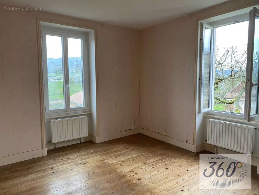 Appartement à TRAMAYES