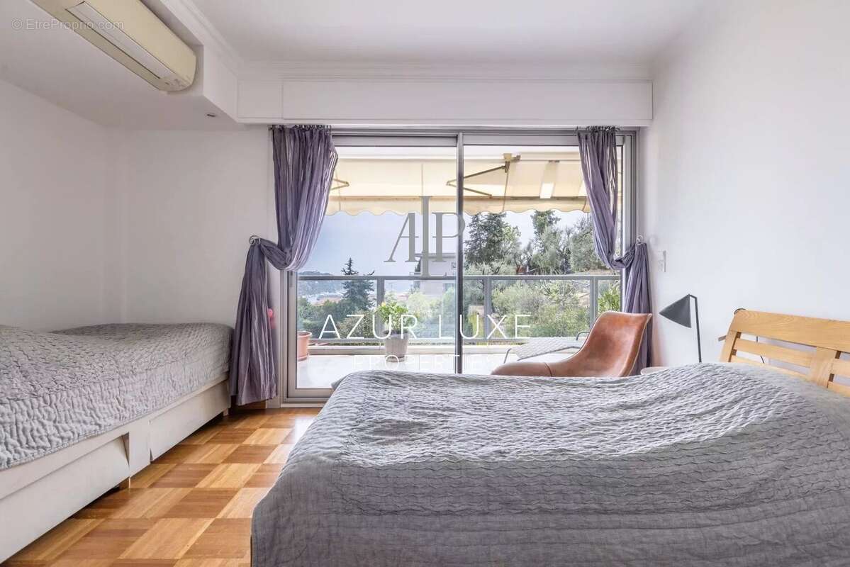 Appartement à VILLEFRANCHE-SUR-MER