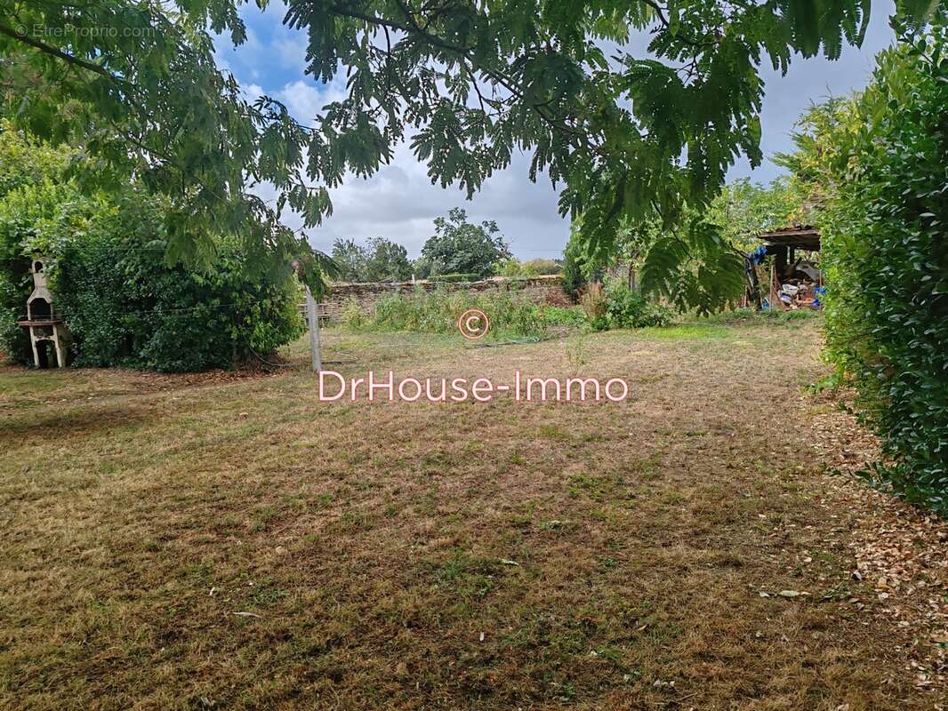 Maison à PUYRAVAULT