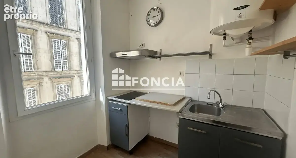 Quartier chapitre / saint charles : t2 40m2 - photo 2